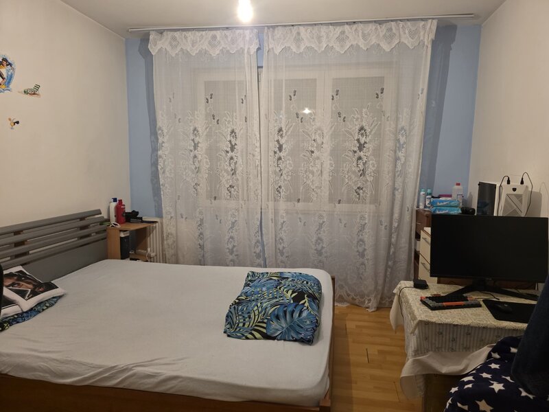 1 Decembrie 1918, 10 minute metrou,  chiar pe Codrii Neamtului, Auchan,