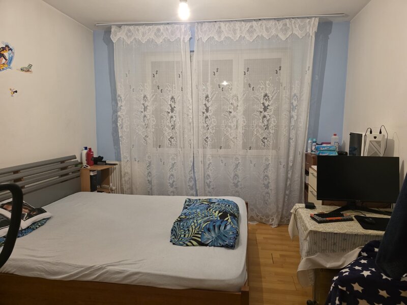 1 Decembrie 1918, 10 minute metrou,  chiar pe Codrii Neamtului, Auchan,