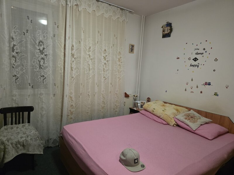 1 Decembrie 1918, 10 minute metrou,  chiar pe Codrii Neamtului, Auchan,